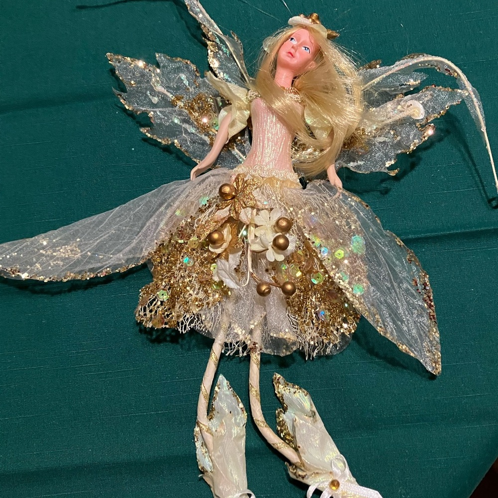 Set of 3 Glittering Fairy Figurines